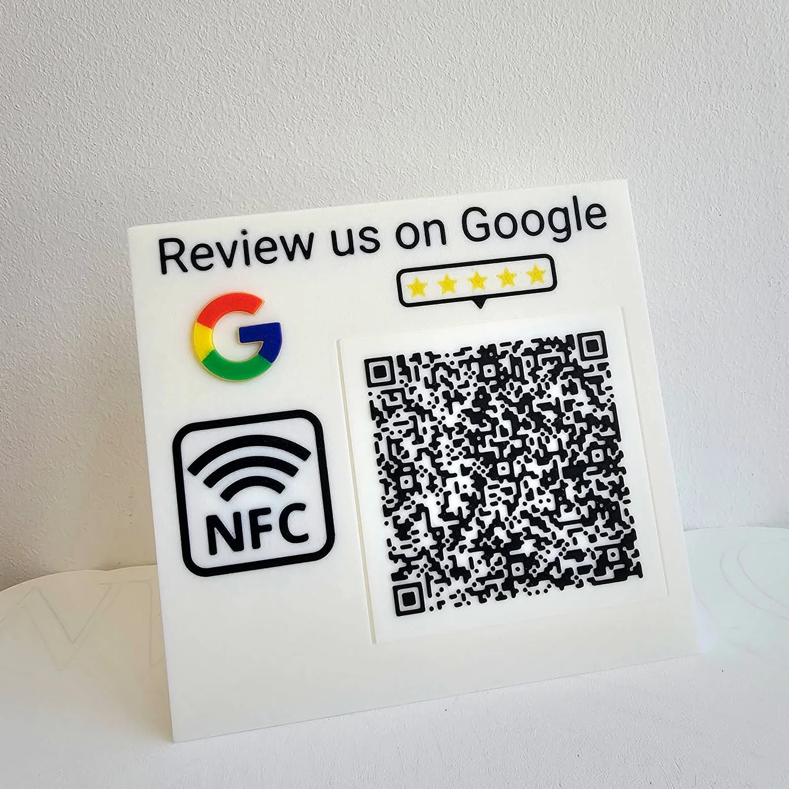 Review Stand me QR & NFC
